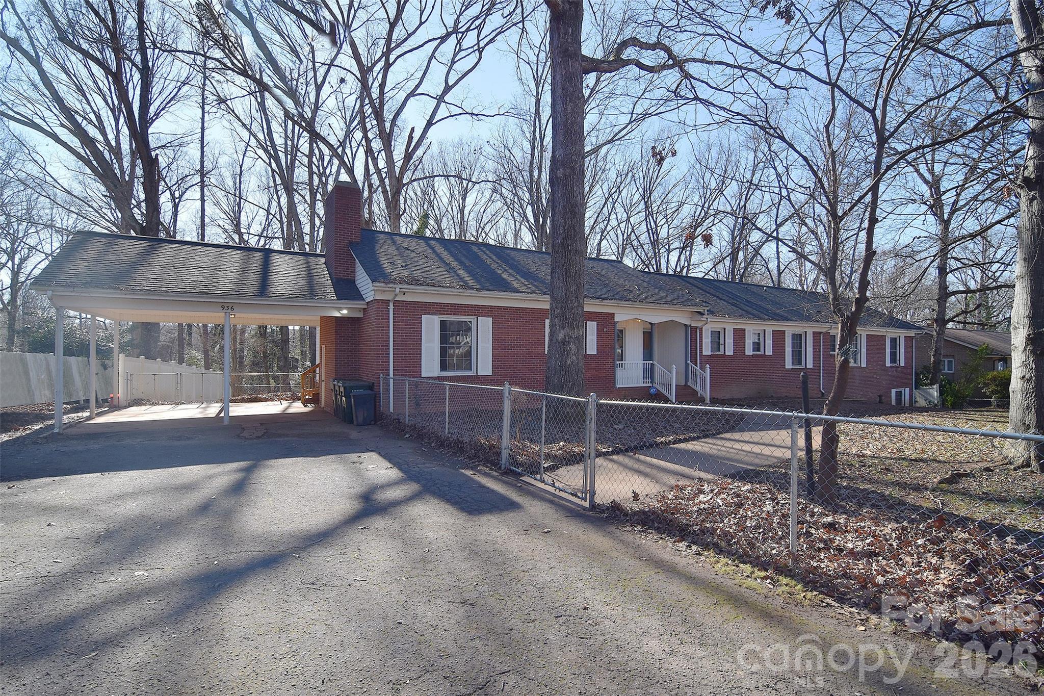 936 23rd Avenue NE Hickory NC 28601