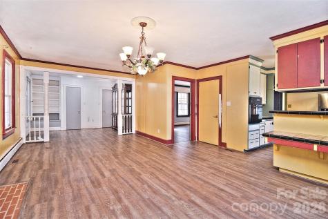 936 23rd Avenue NE Hickory NC 28601