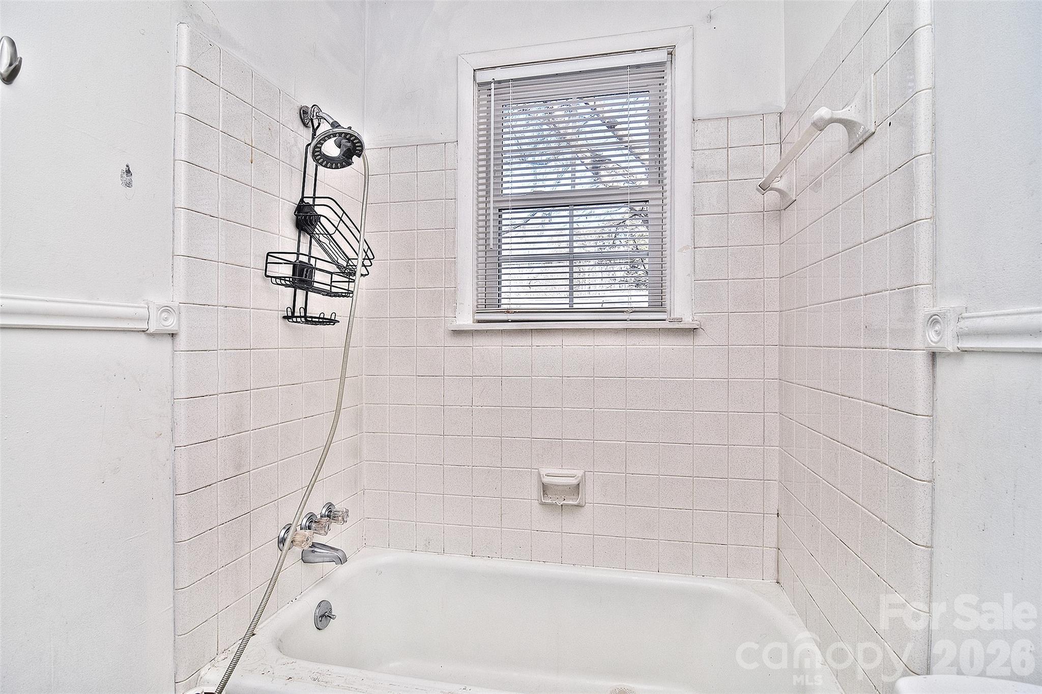 936 23rd Avenue NE Hickory NC 28601