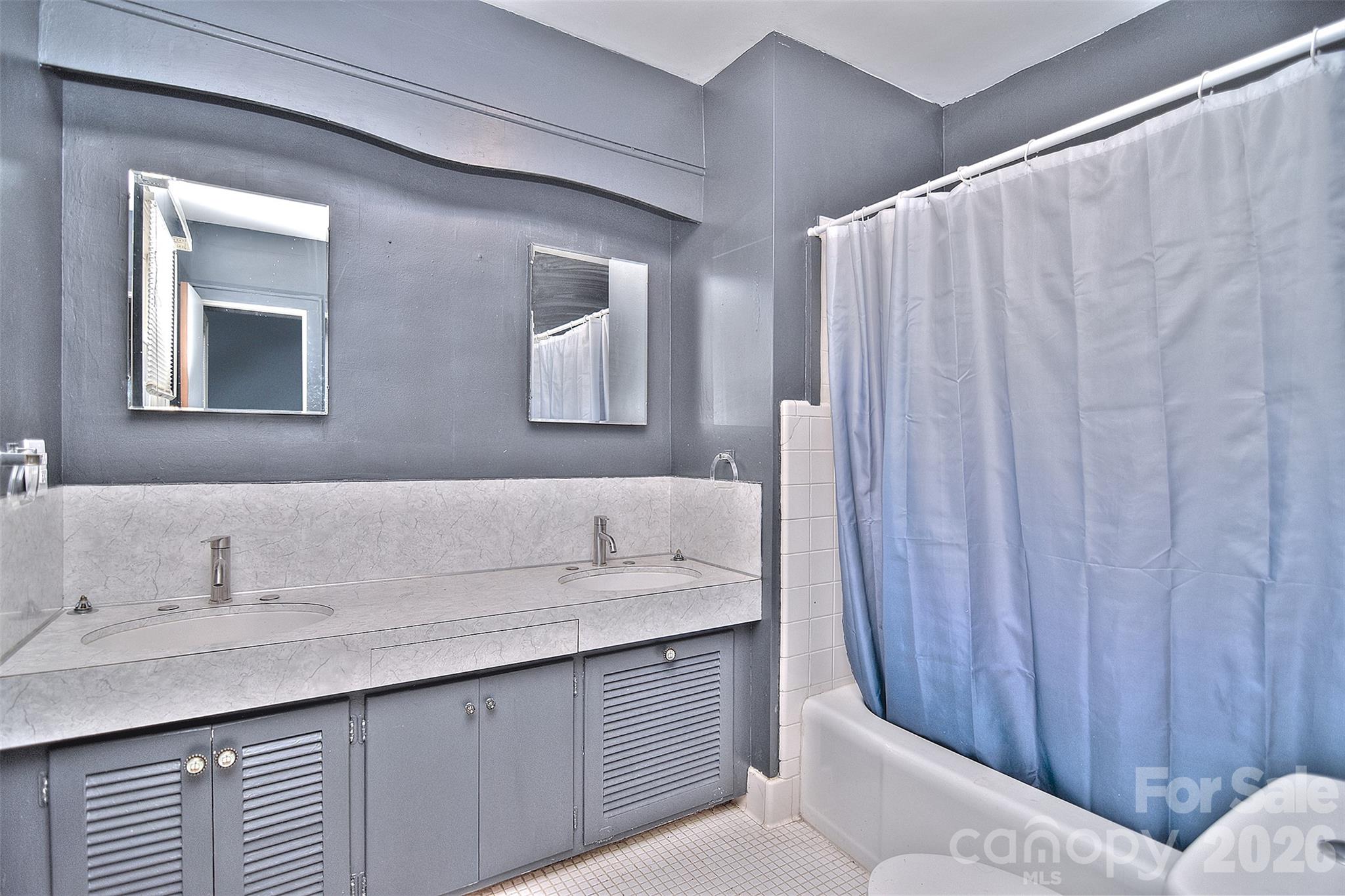 936 23rd Avenue NE Hickory NC 28601