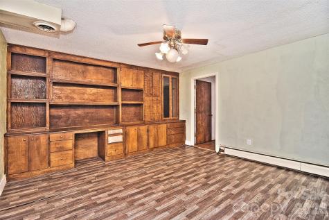 936 23rd Avenue NE Hickory NC 28601