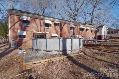 936 23rd Avenue NE Hickory NC 28601