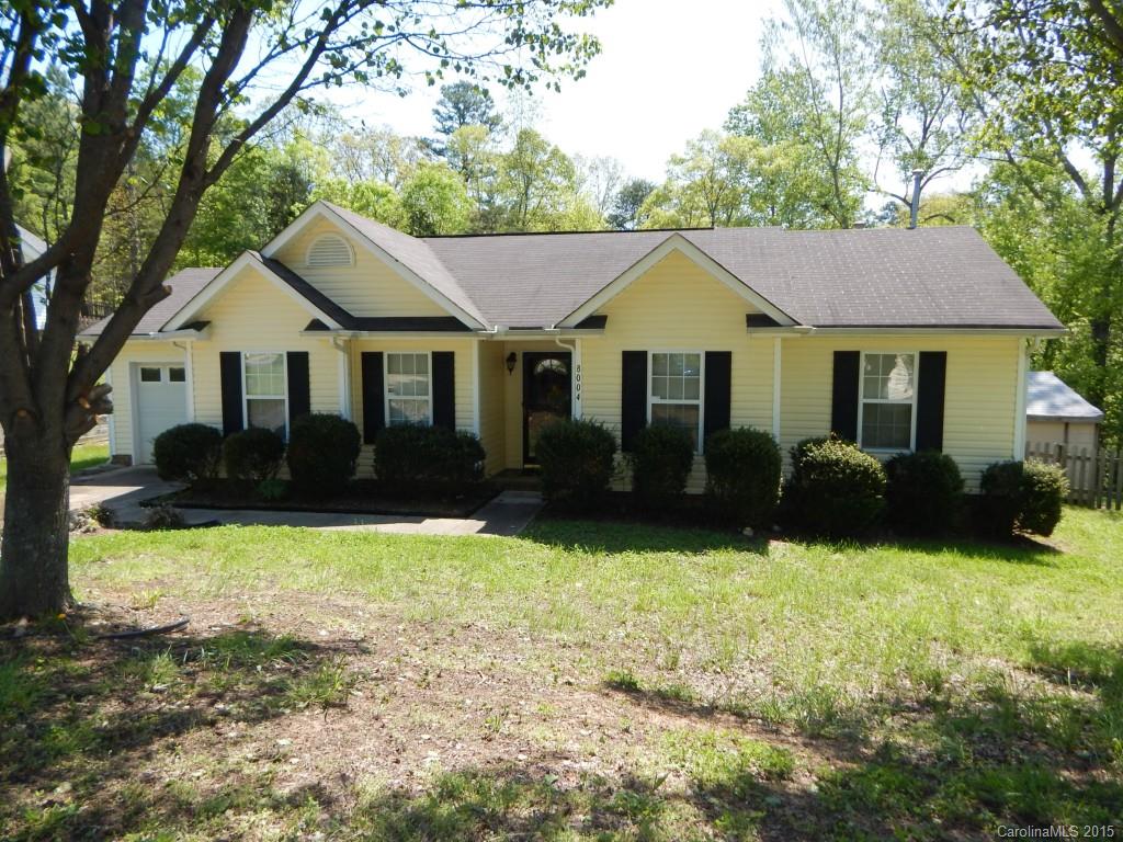 8004 Lobilia Lane Charlotte NC 28214