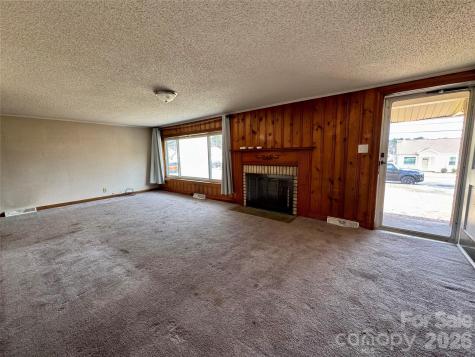 545 Collins Street Kannapolis NC 28083