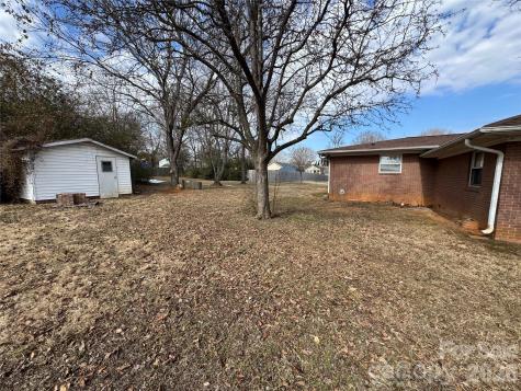 545 Collins Street Kannapolis NC 28083