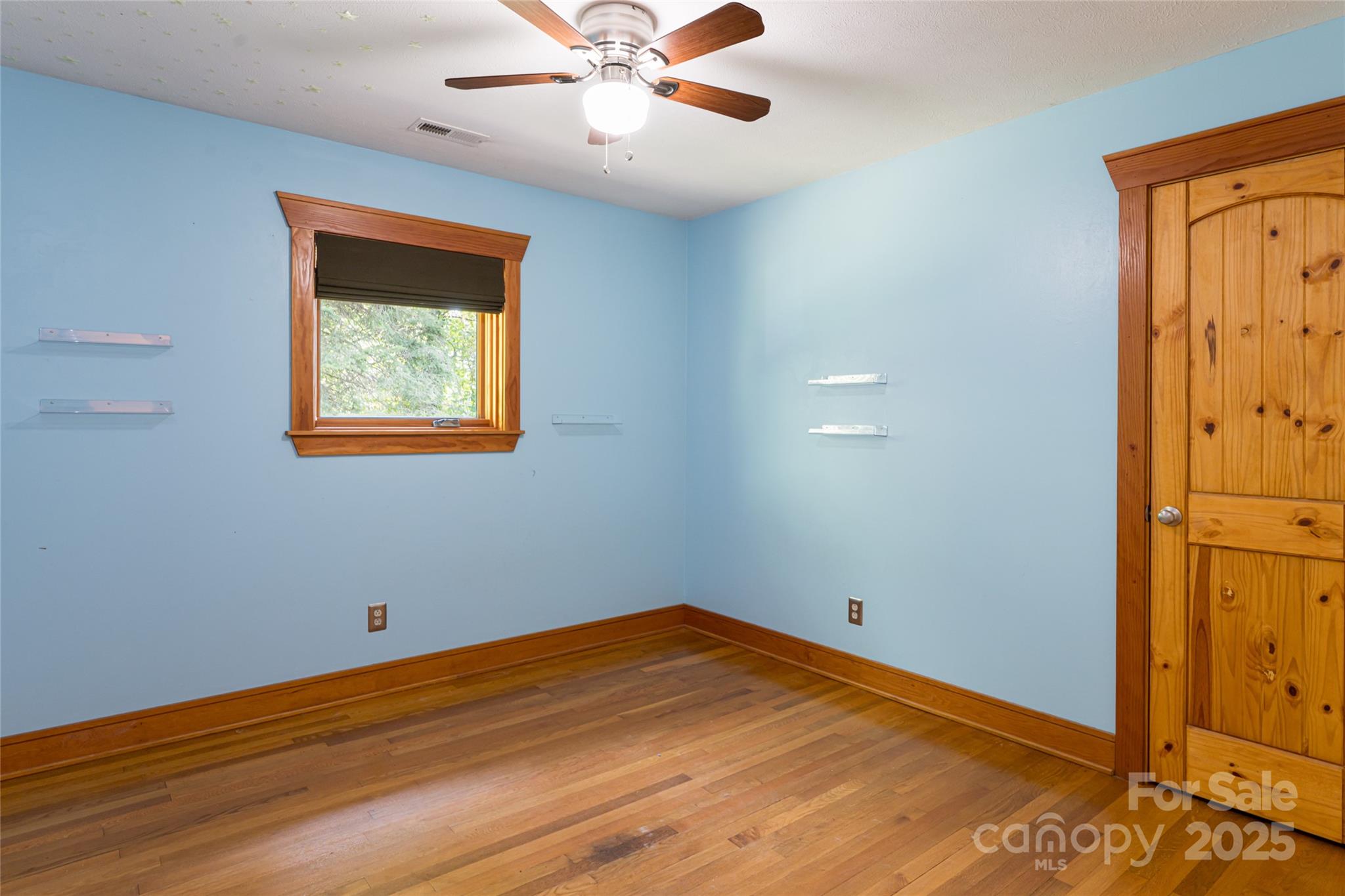 40 Governors View Road Asheville NC 28805