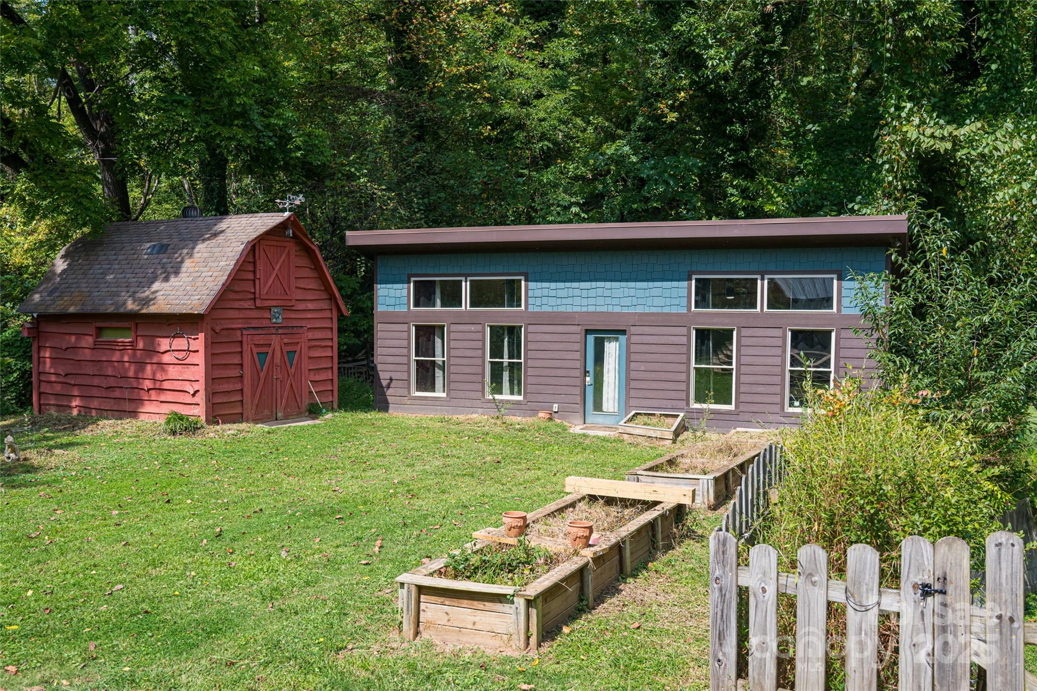 40 Governors View Road Asheville NC 28805