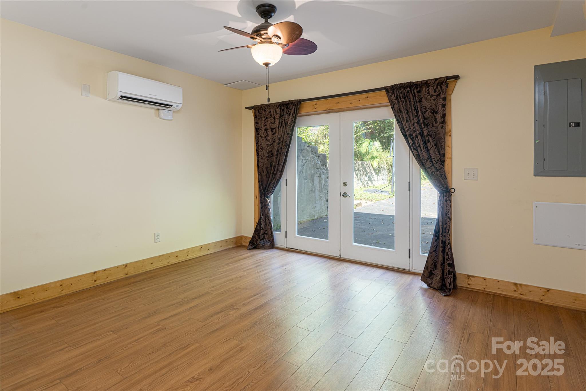 40 Governors View Road Asheville NC 28805