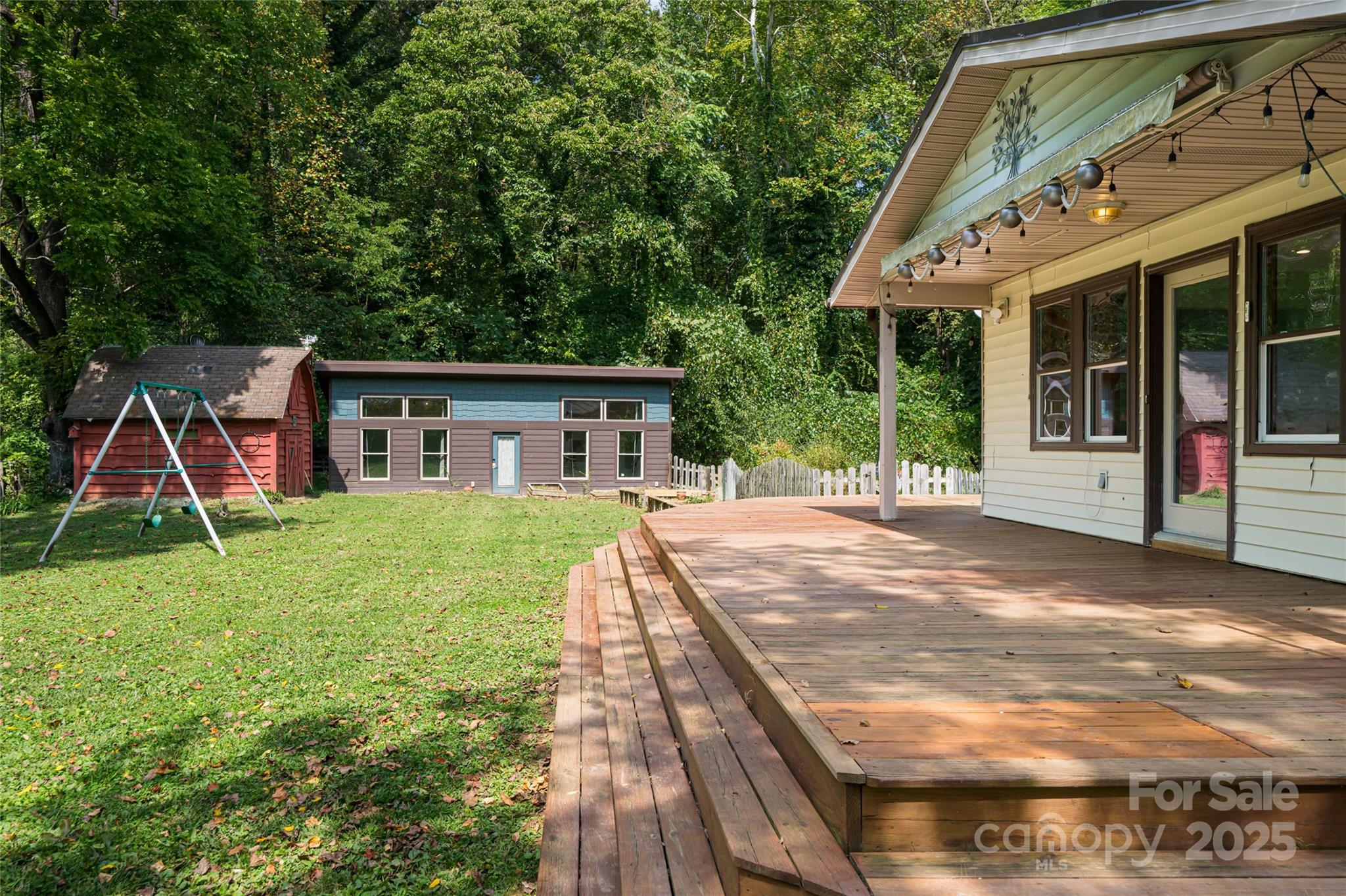 40 Governors View Road Asheville NC 28805