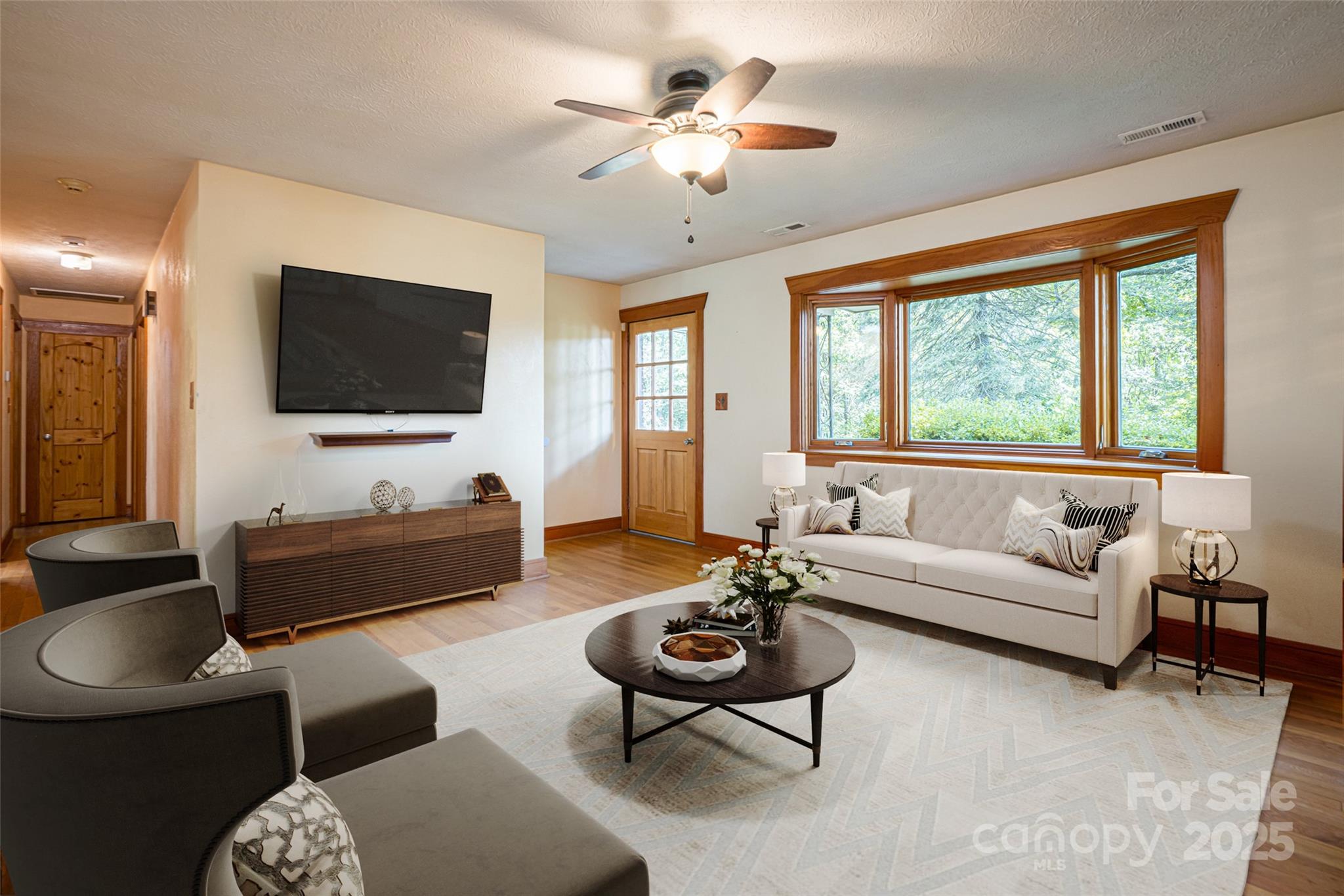 40 Governors View Road Asheville NC 28805