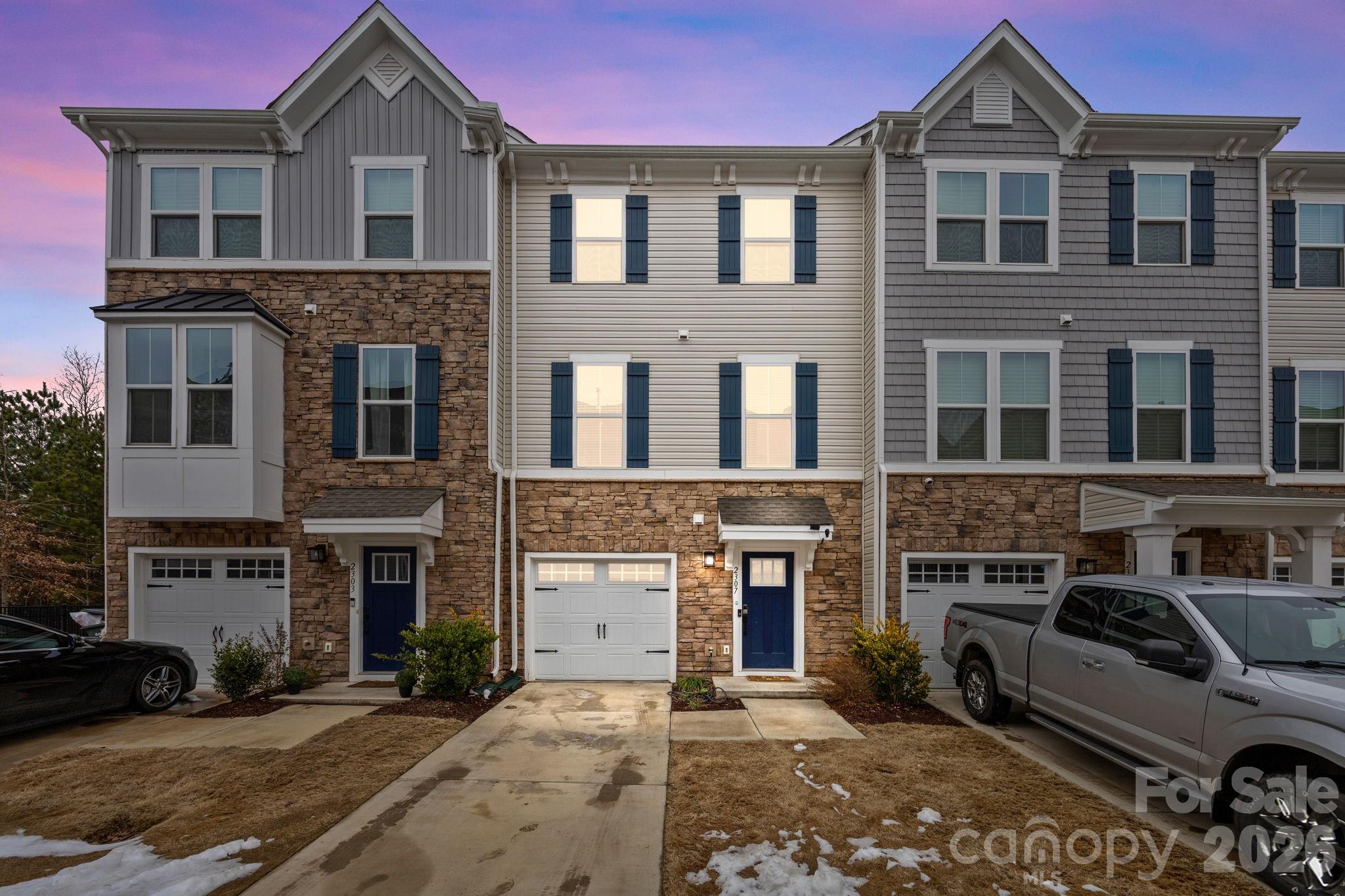 2307 Doby Creek Lane Charlotte NC 28262