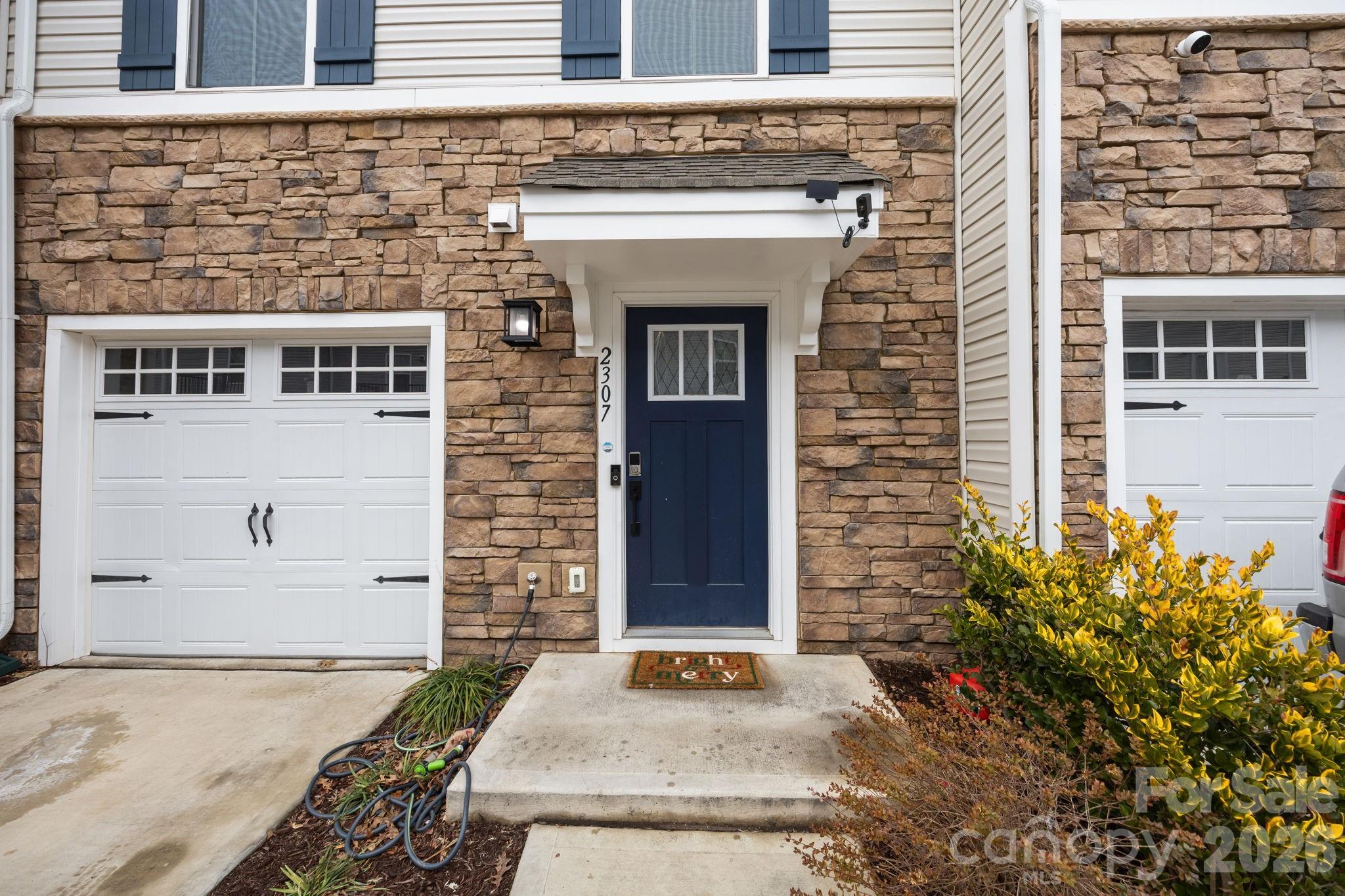 2307 Doby Creek Lane Charlotte NC 28262