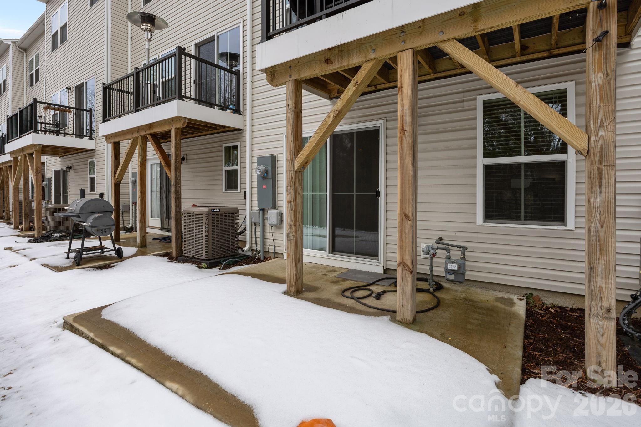 2307 Doby Creek Lane Charlotte NC 28262