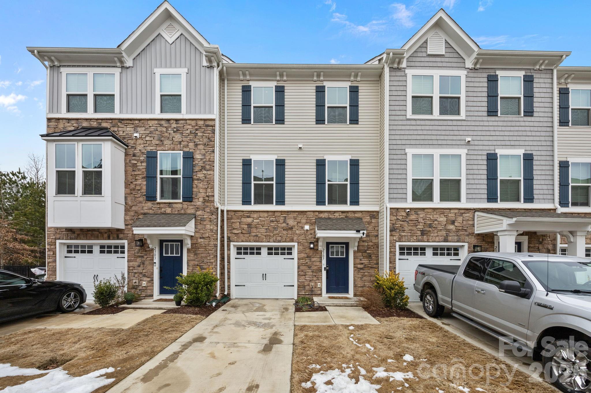 2307 Doby Creek Lane Charlotte NC 28262