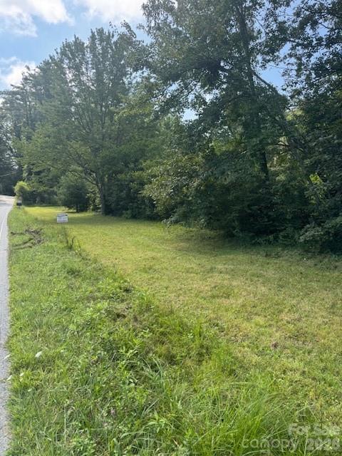 57 Twin Ponds Lane Hendersonville NC 28739