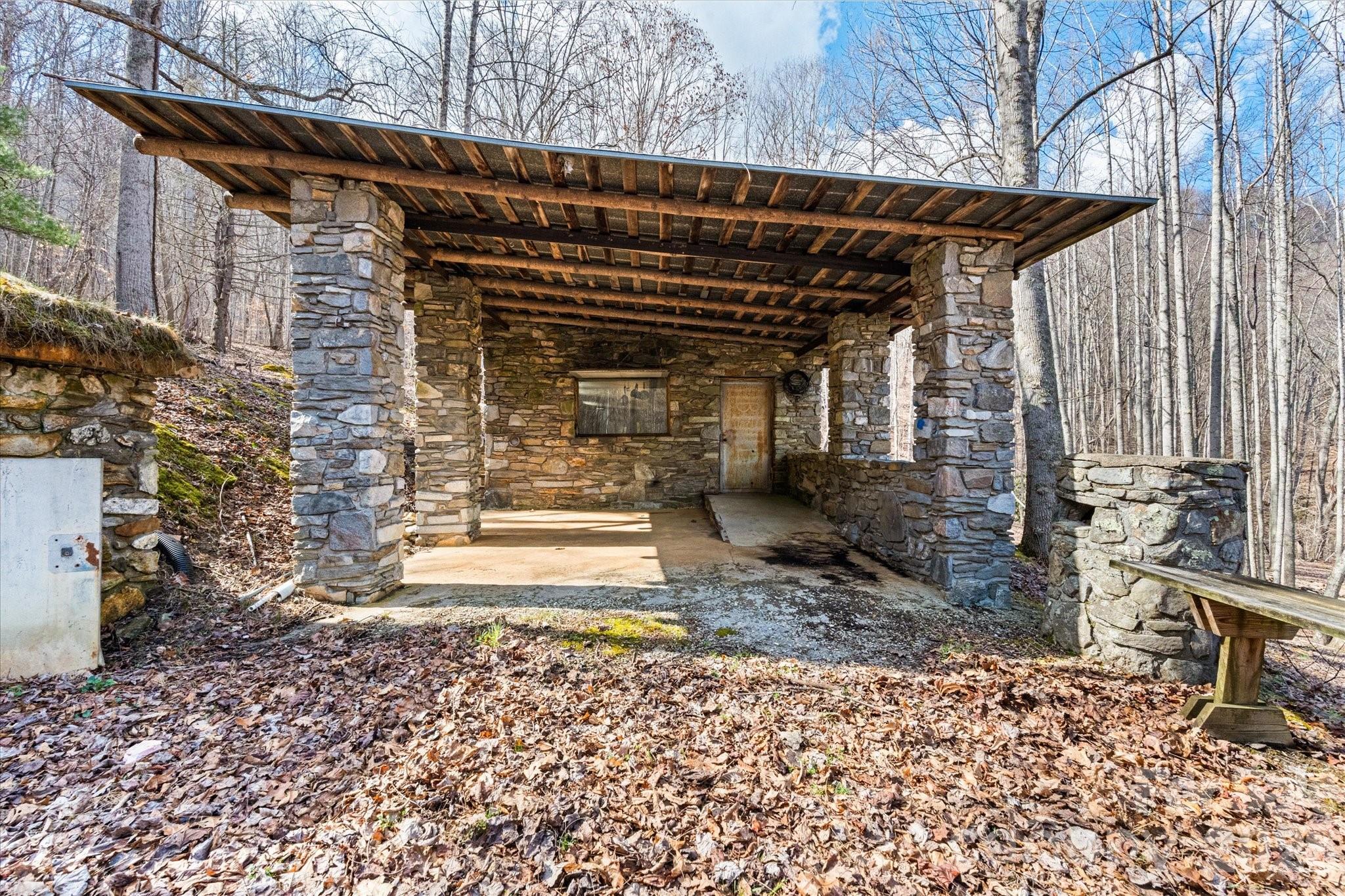 140 Wild Mountain Lane Barnardsville NC 28709