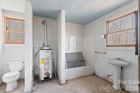 140 Wild Mountain Lane Barnardsville NC 28709