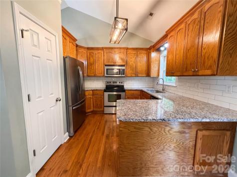319 Beacon Hills Drive Gastonia NC 28056