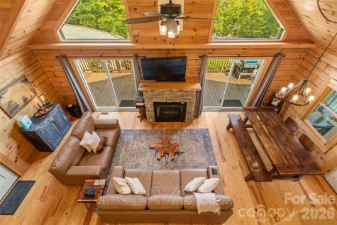517 Luther Burbank Drive Lake Lure NC 28746