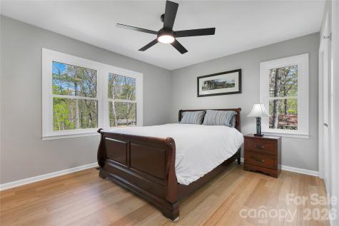 359 Rainbow Lake Drive Brevard NC 28712