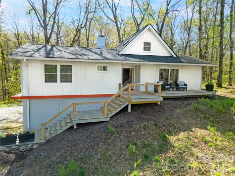 359 Rainbow Lake Drive Brevard NC 28712