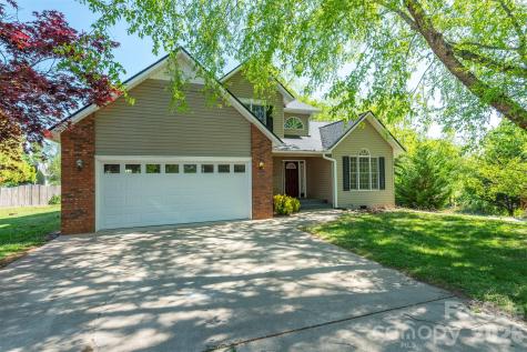 23 Westmont Drive Asheville NC 28806