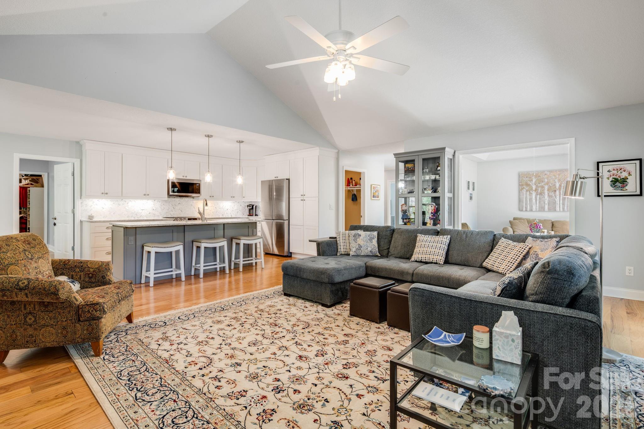 323 Daylily Drive Hendersonville NC 28739
