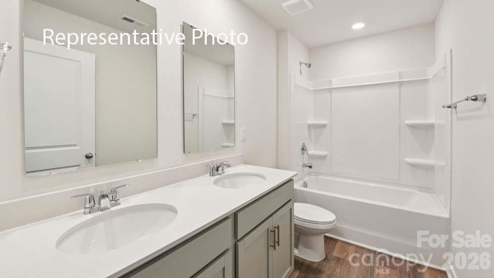 6604 Barcelona Way Charlotte NC 28214
