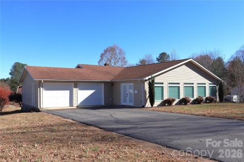 3041 Heffner Place Hudson NC 28638