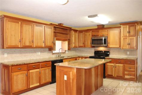 3041 Heffner Place Hudson NC 28638