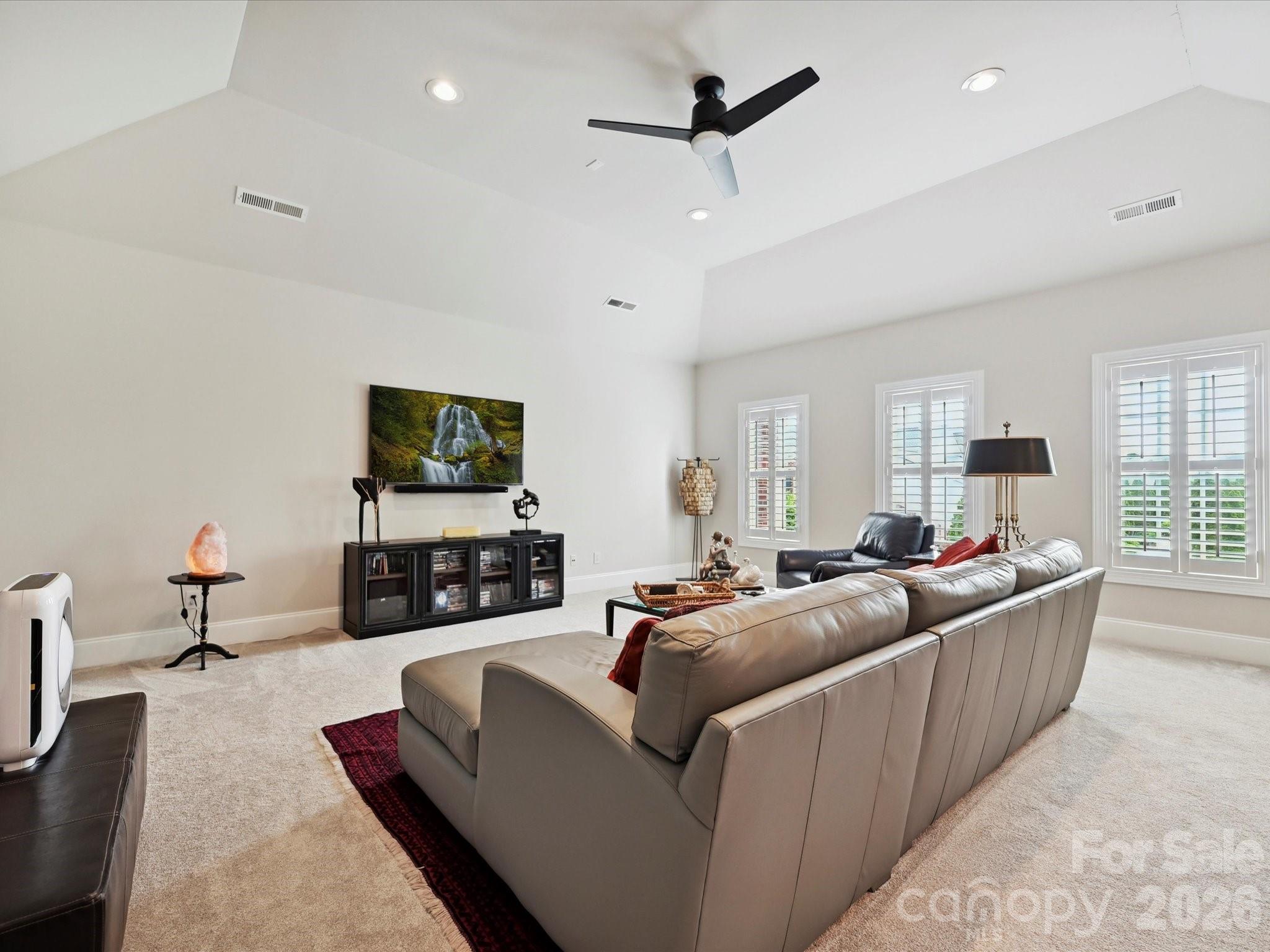 6309 Wakehurst Road Charlotte NC 28226