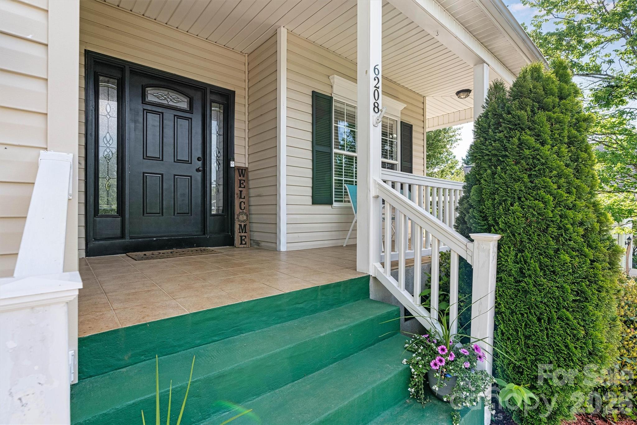 6208 Neptune Drive Denver NC 28037