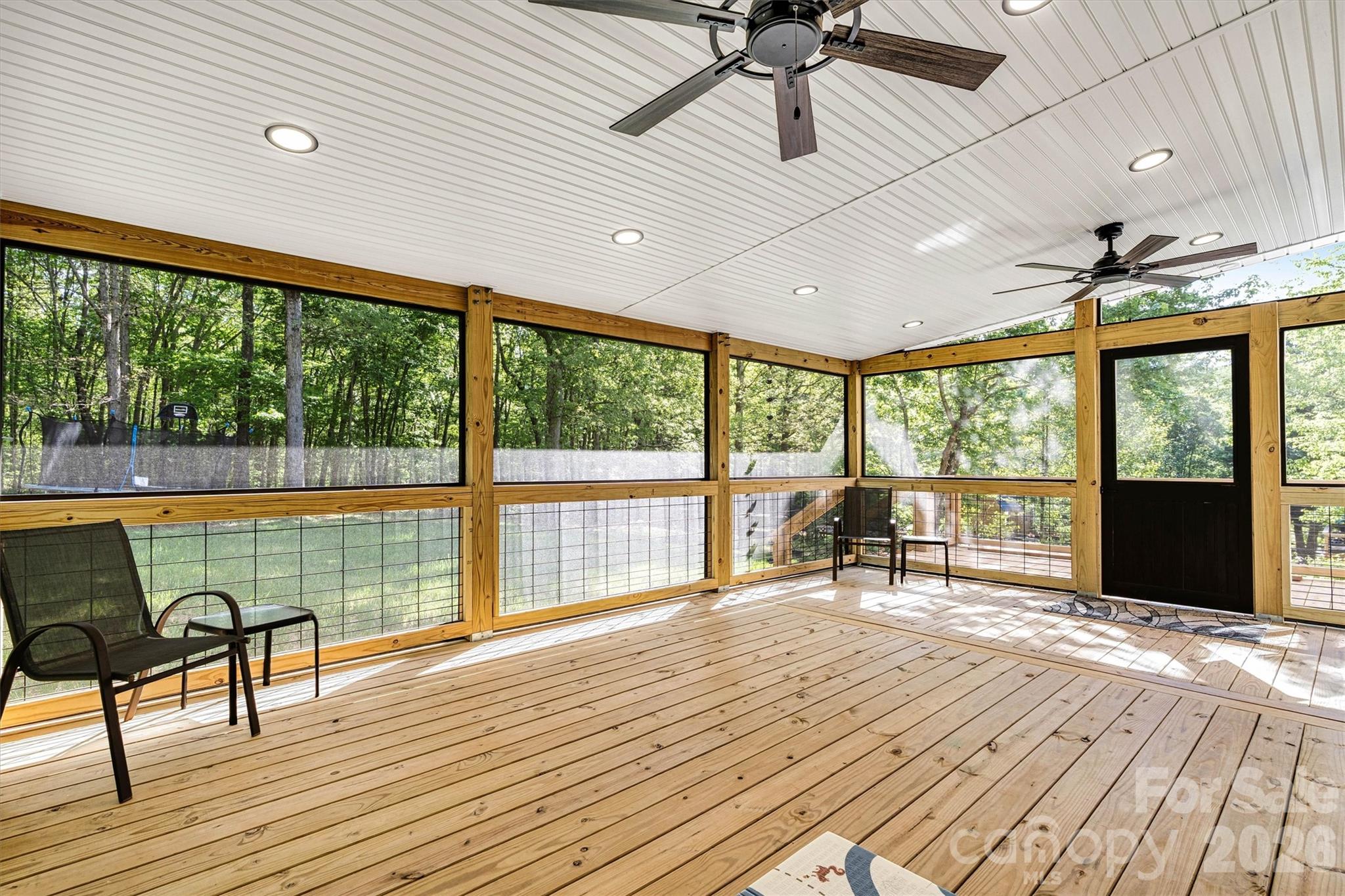6208 Neptune Drive Denver NC 28037