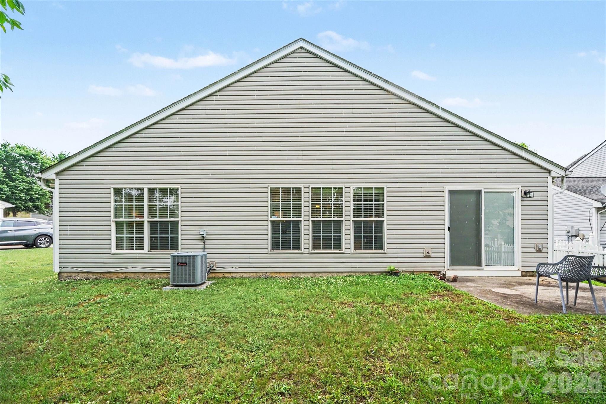 6909 Karnak Court Charlotte NC 28216