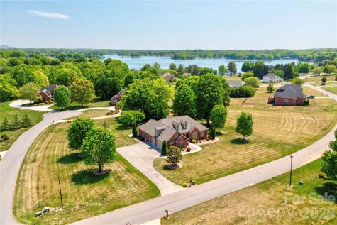 207 Cross Creek Drive Cherryville NC 28021
