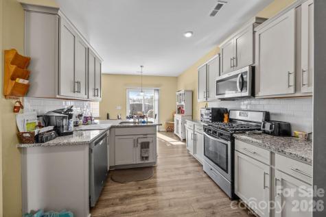9839 Oak Barrel Lane Charlotte NC 28215
