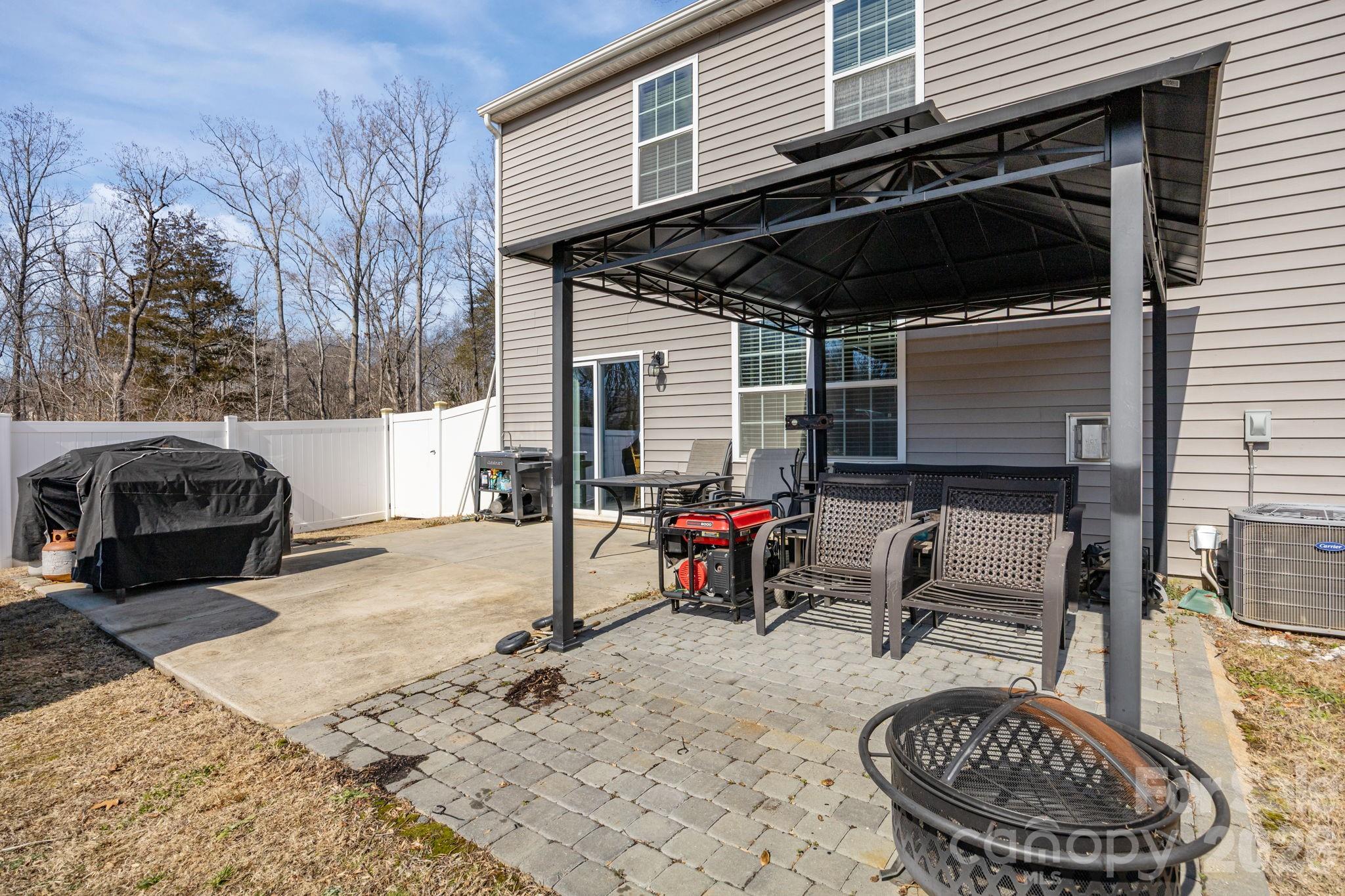 9839 Oak Barrel Lane Charlotte NC 28215