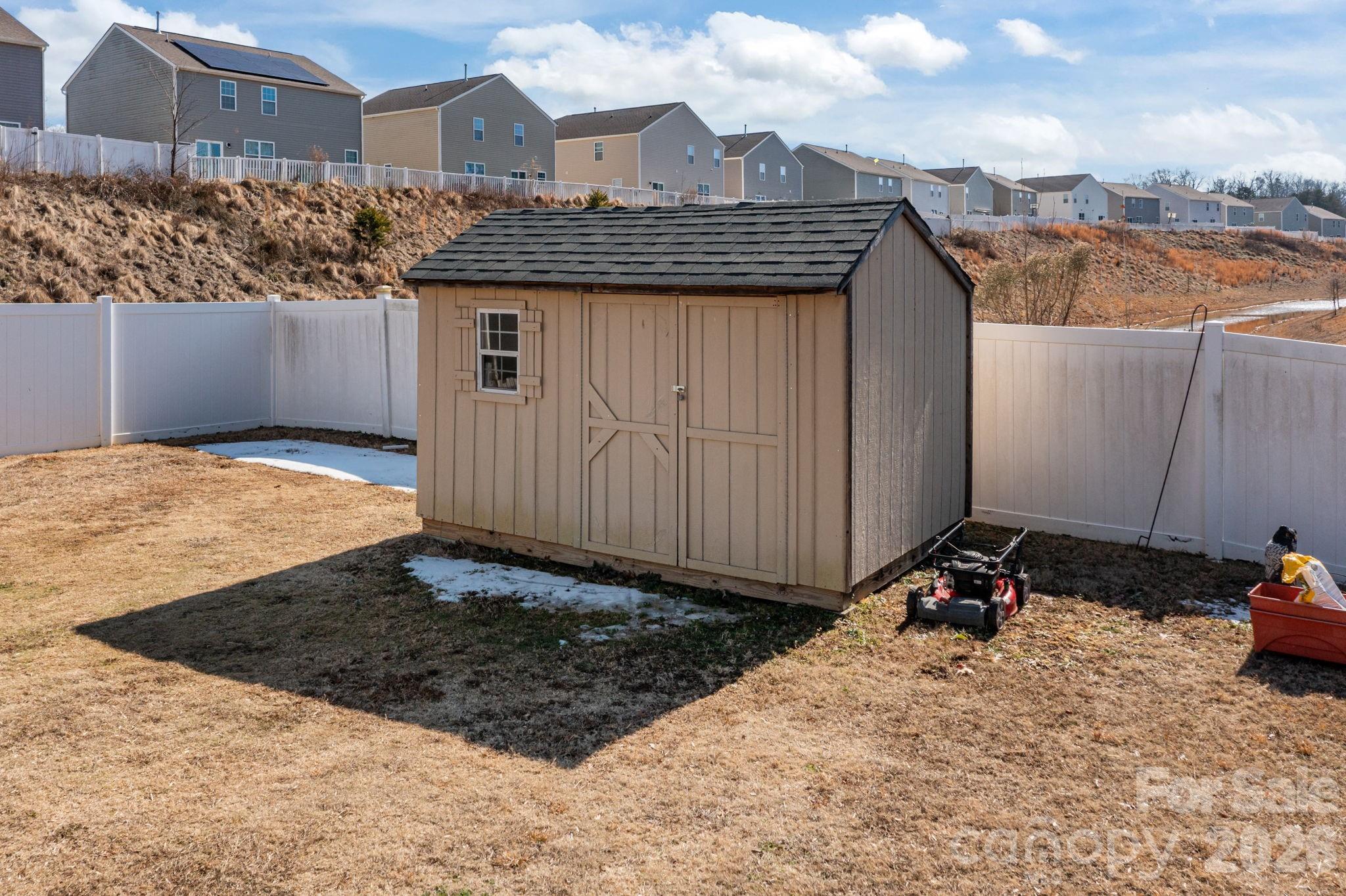 9839 Oak Barrel Lane Charlotte NC 28215