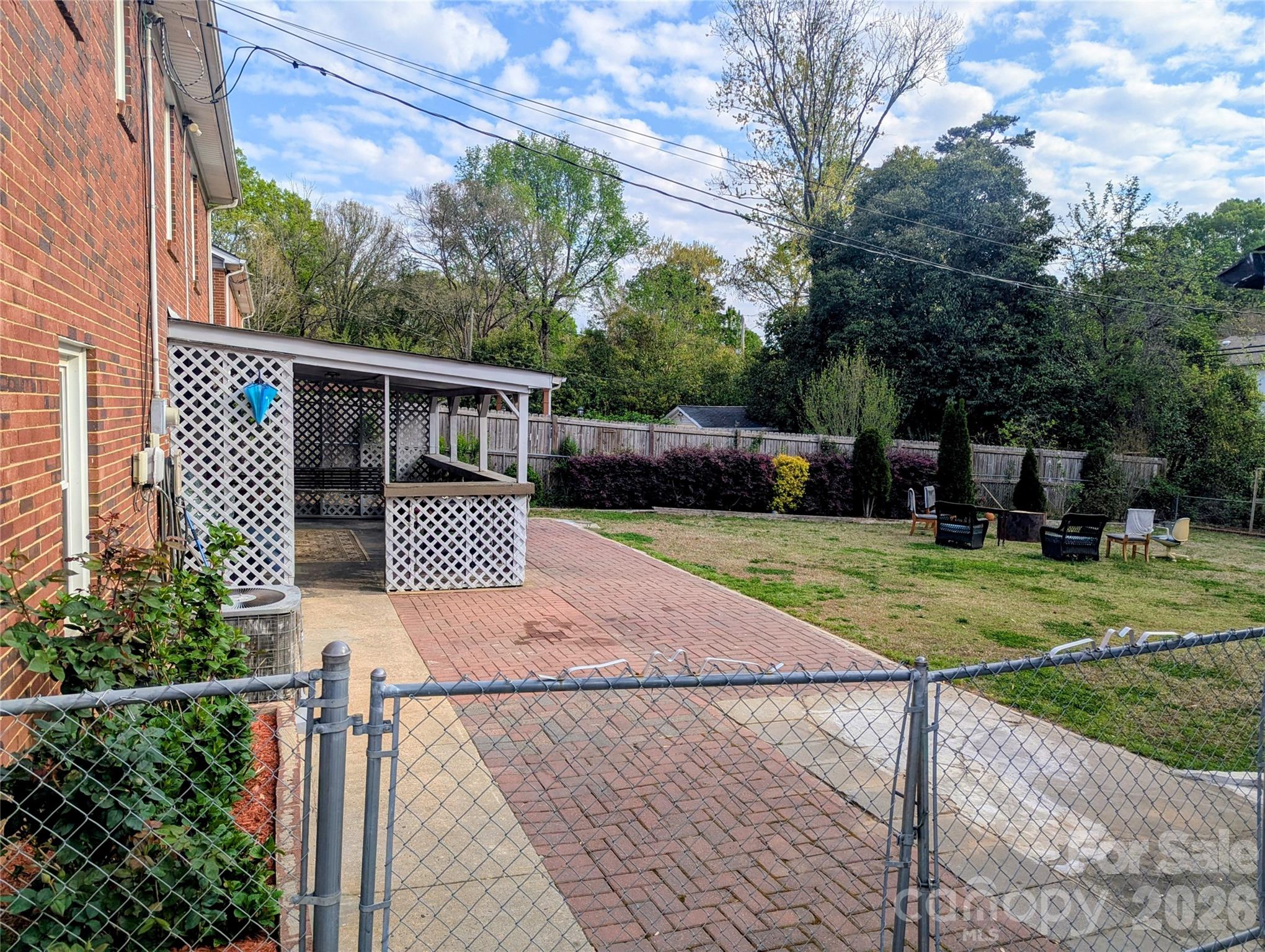 3931 Irvington Drive Charlotte NC 28205