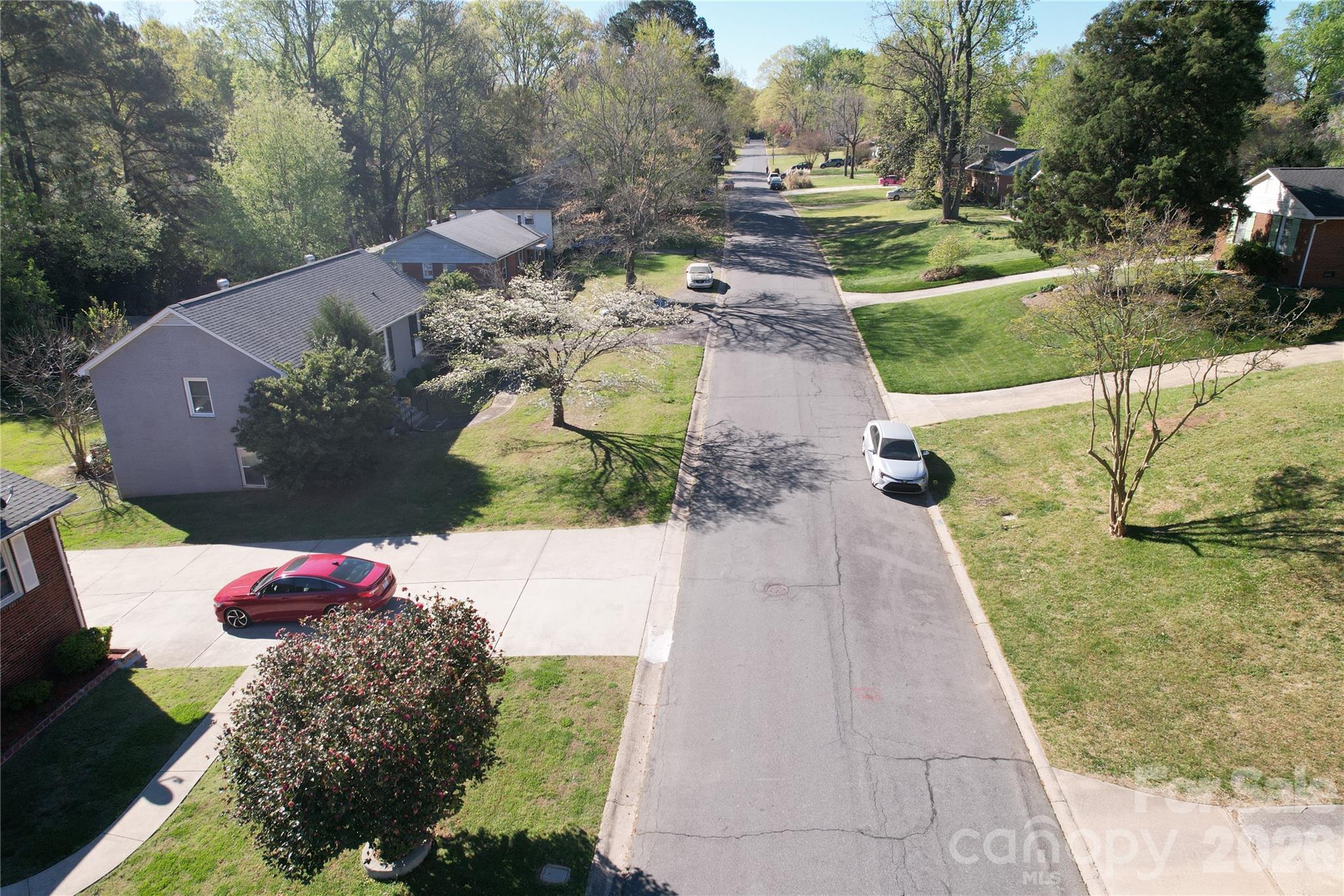 3931 Irvington Drive Charlotte NC 28205