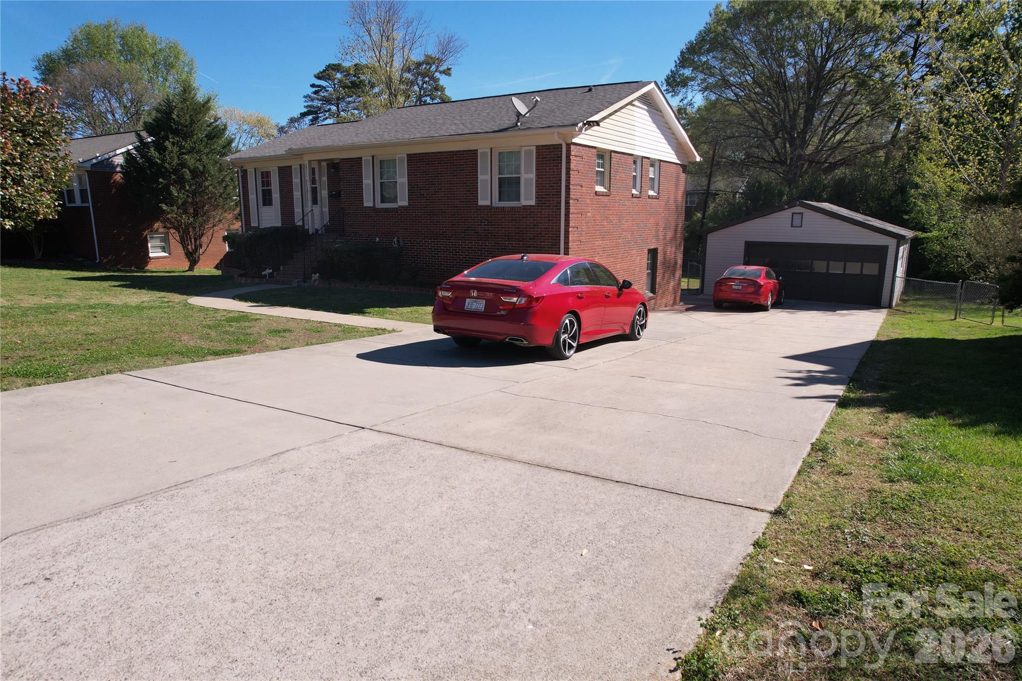 3931 Irvington Drive Charlotte NC 28205