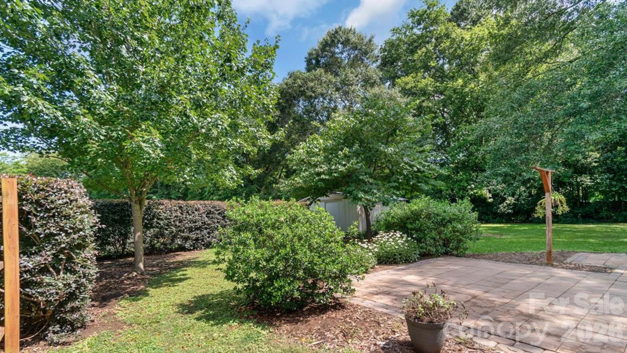 810 Lakeview Drive Pineville NC 28134
