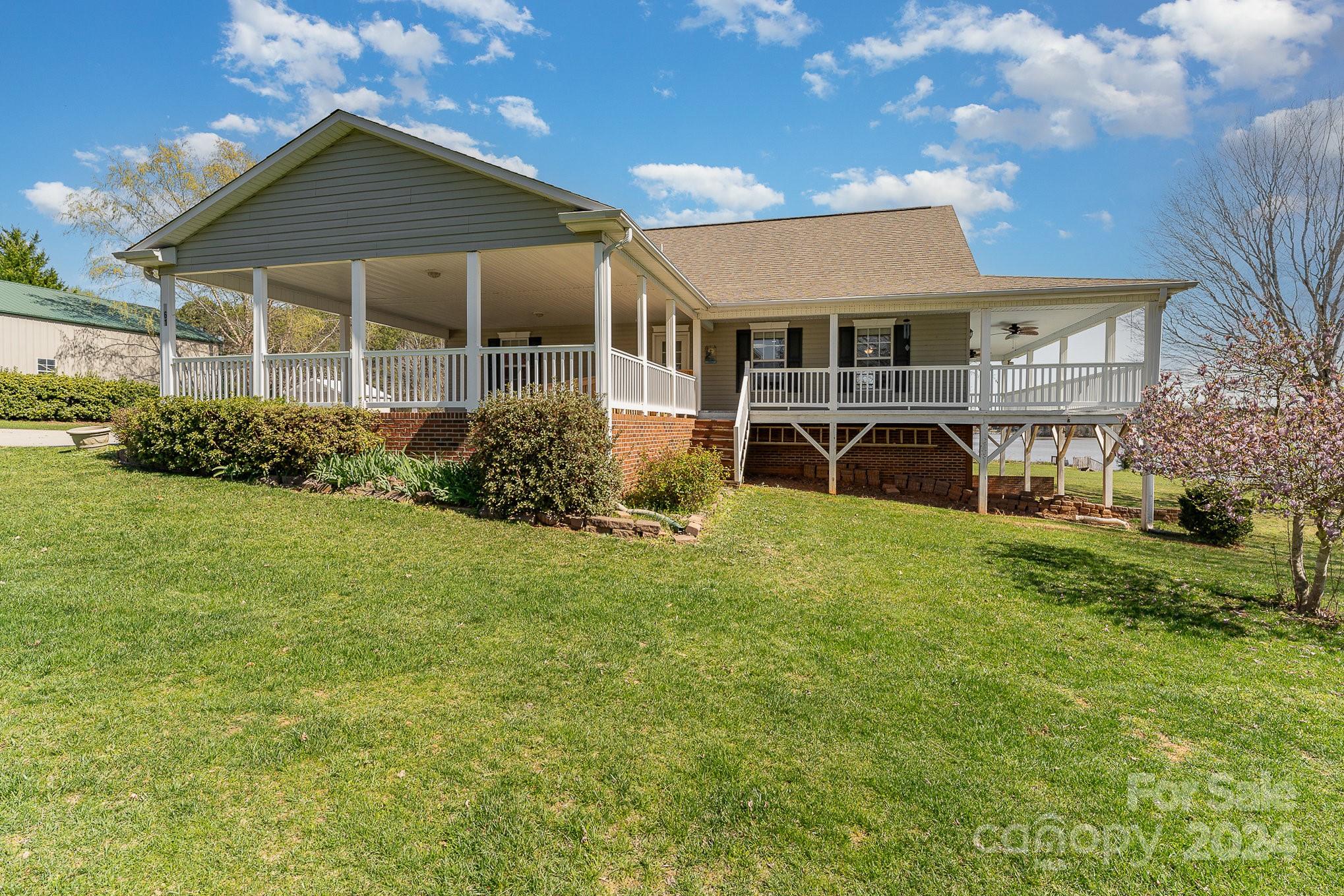 261 Cleveland Drive Lexington NC 27292