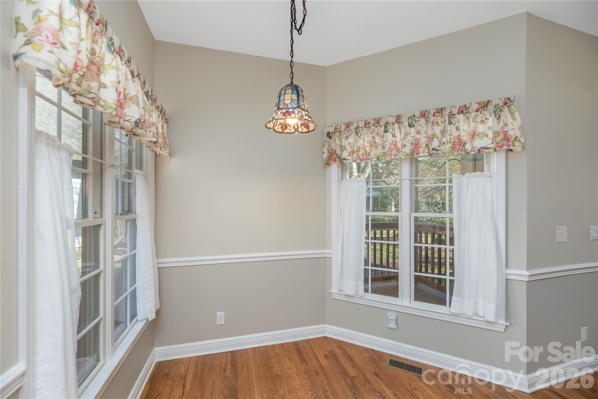 64 Pinnacle Point Asheville NC 28805