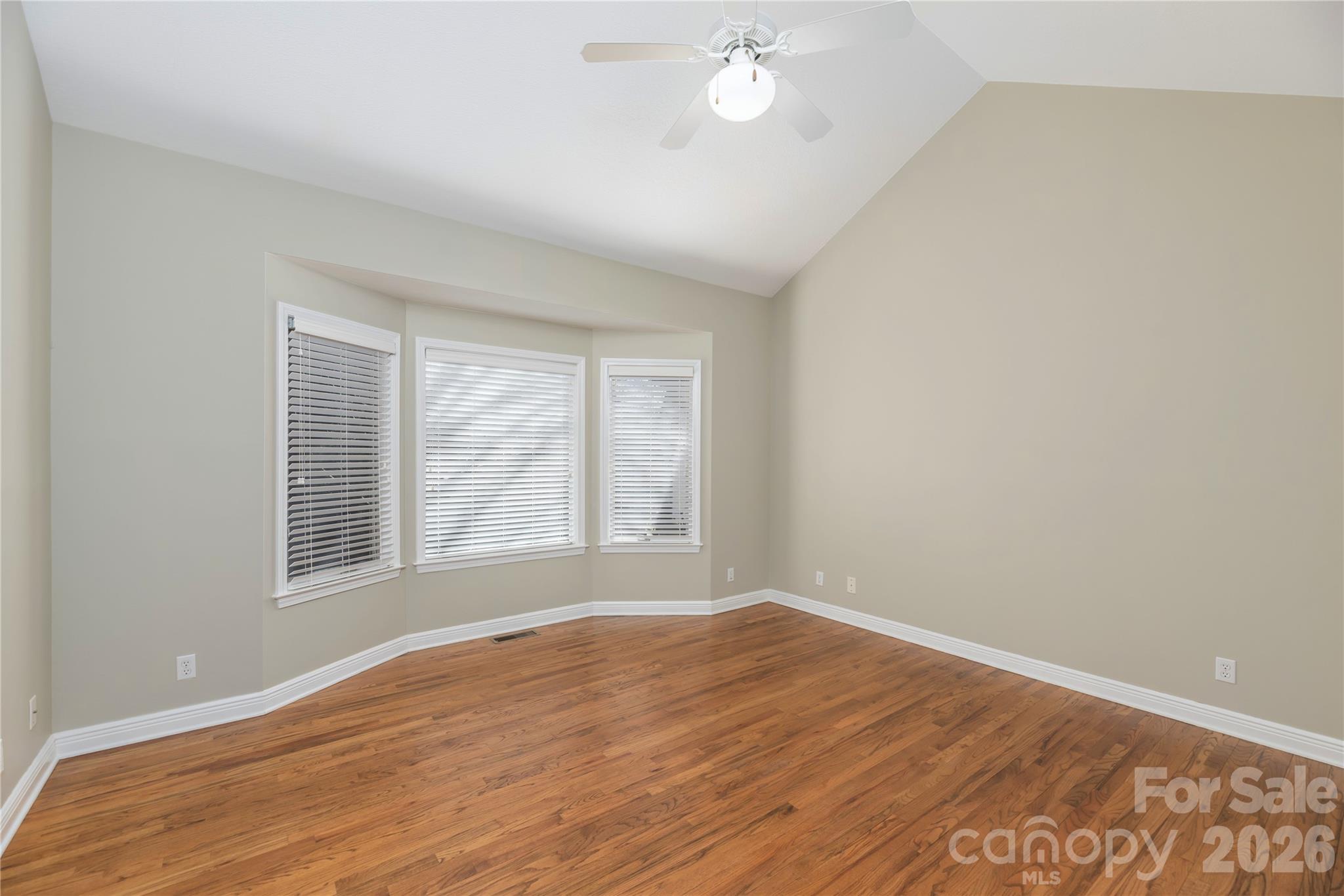 64 Pinnacle Point Asheville NC 28805