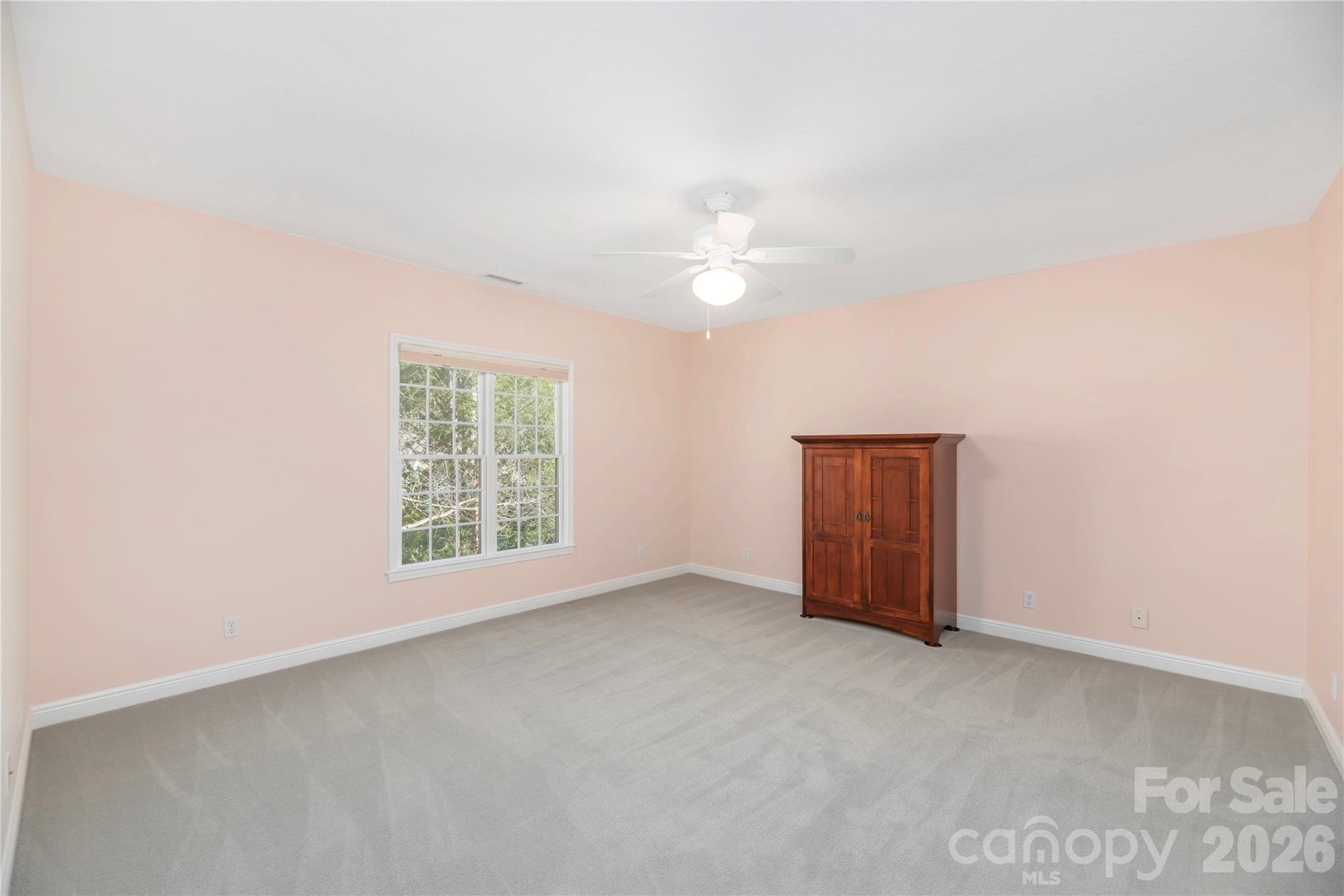 64 Pinnacle Point Asheville NC 28805