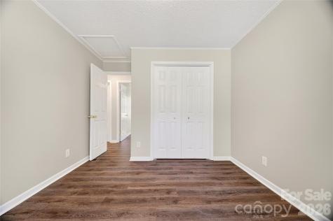 1919 Oak Hollow Road Gastonia NC 28054
