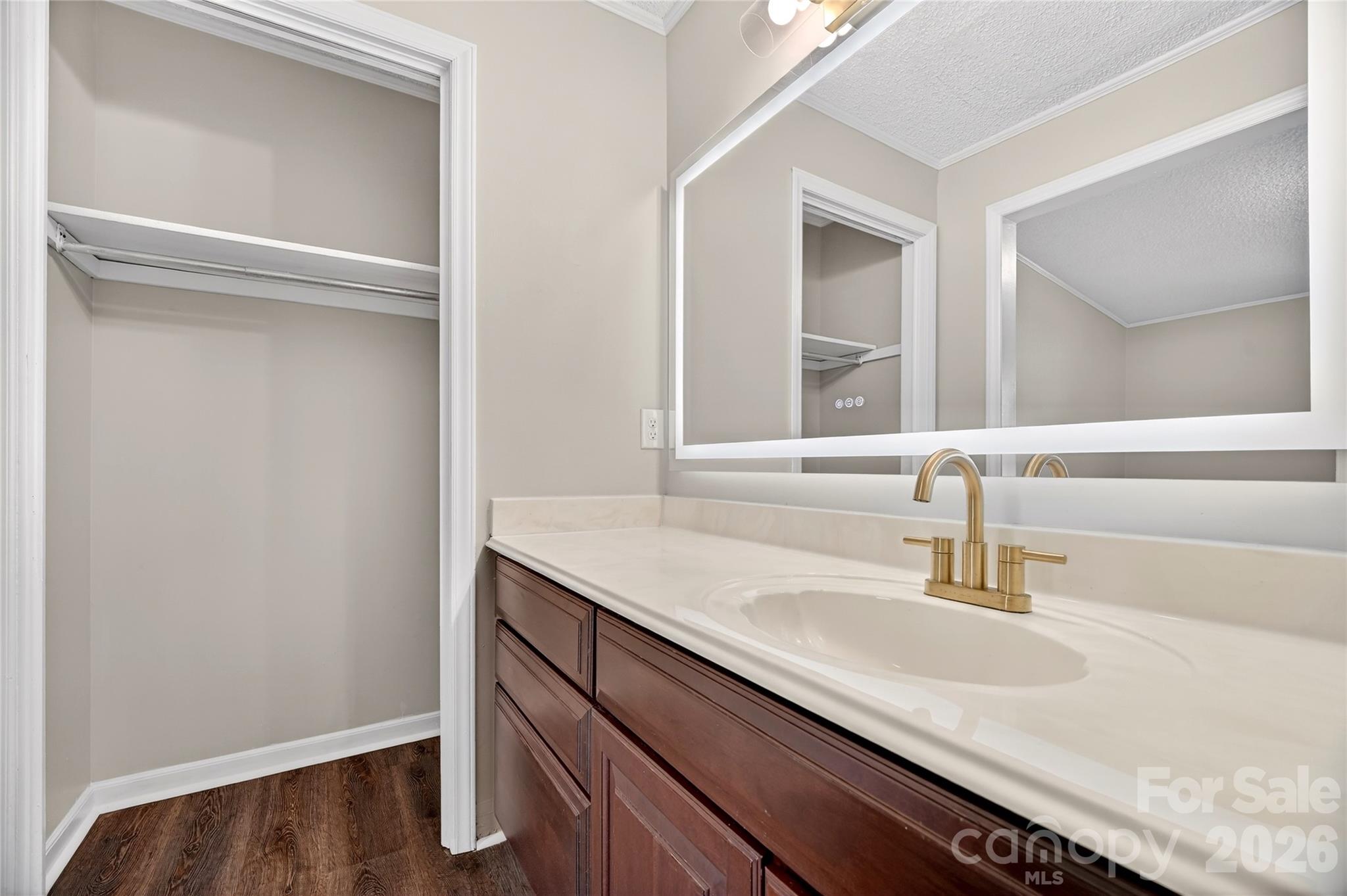 1919 Oak Hollow Road Gastonia NC 28054