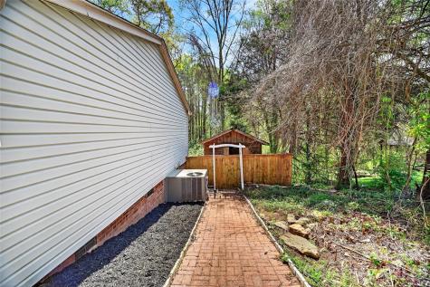 1919 Oak Hollow Road Gastonia NC 28054