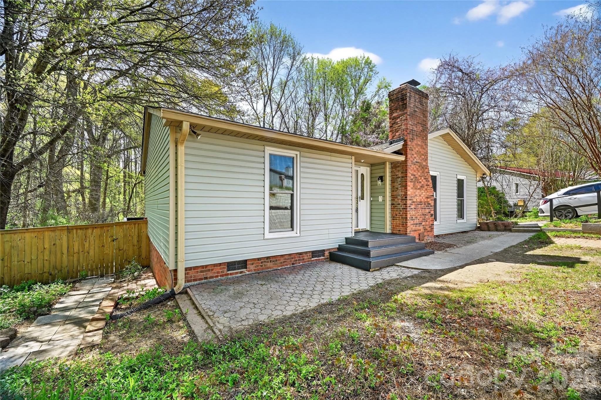 1919 Oak Hollow Road Gastonia NC 28054
